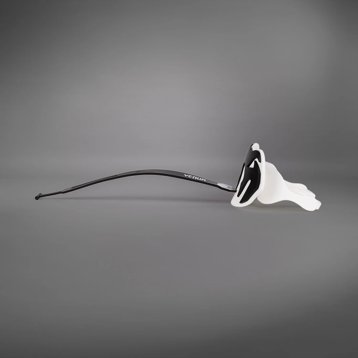 Venum Elite Lipguard Logo Edition - White/Black - Image 6