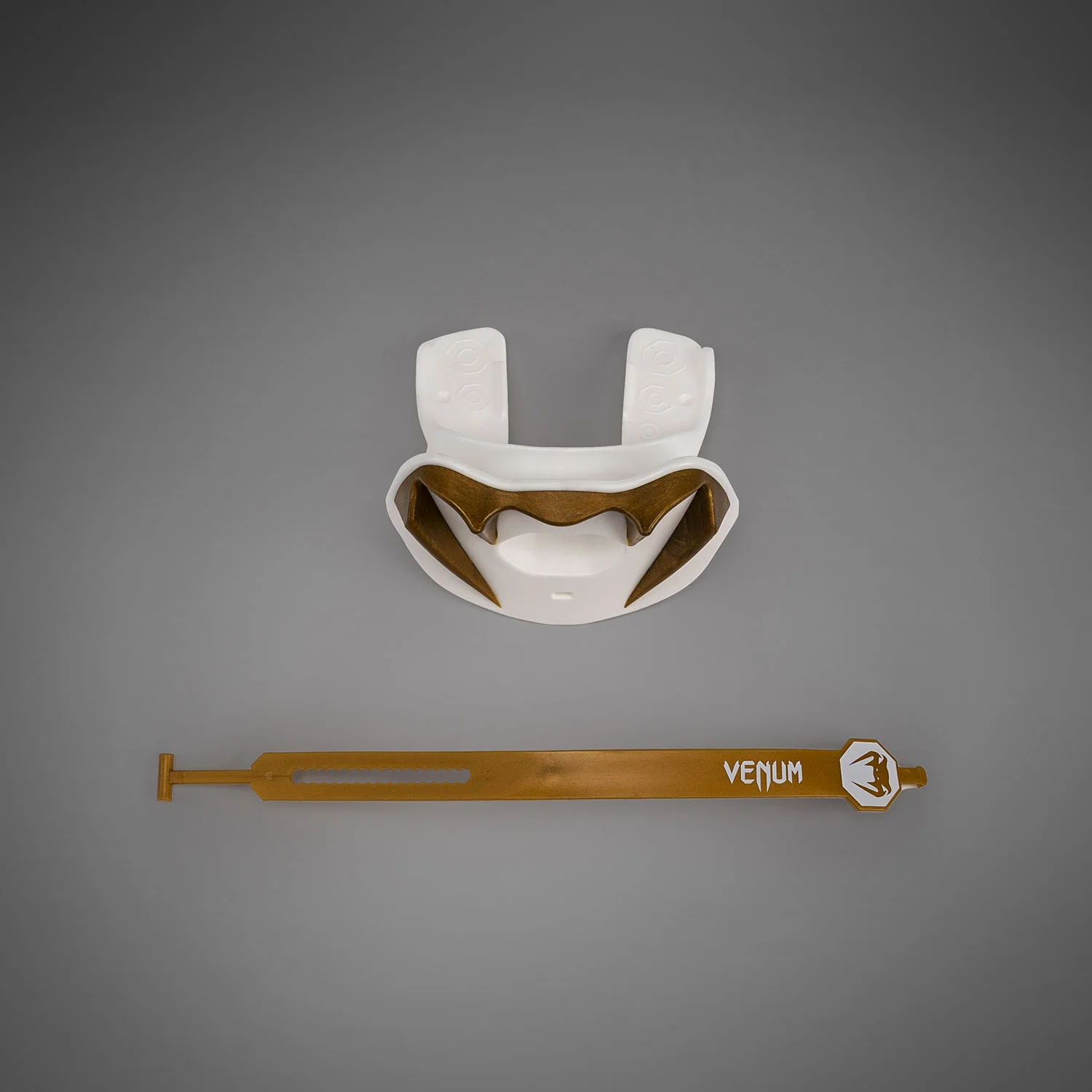 Venum Elite Lipguard OG Edition - White/Gold - Image 2