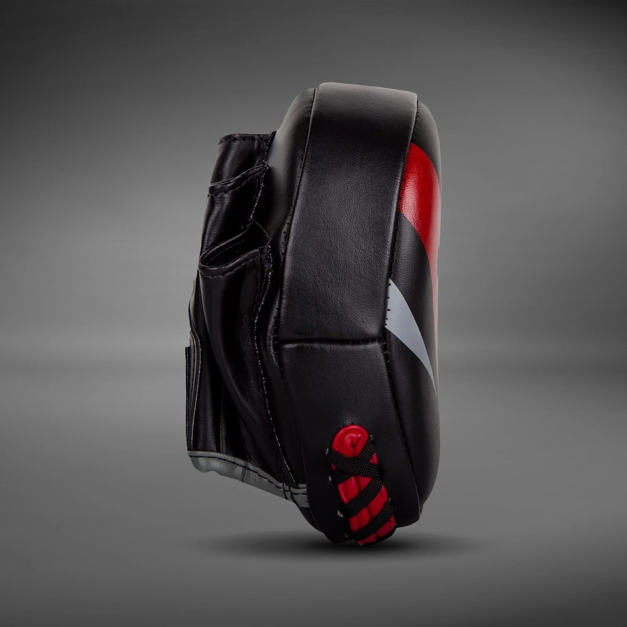 Venum Elite Mini Focus Mitts - Image 5
