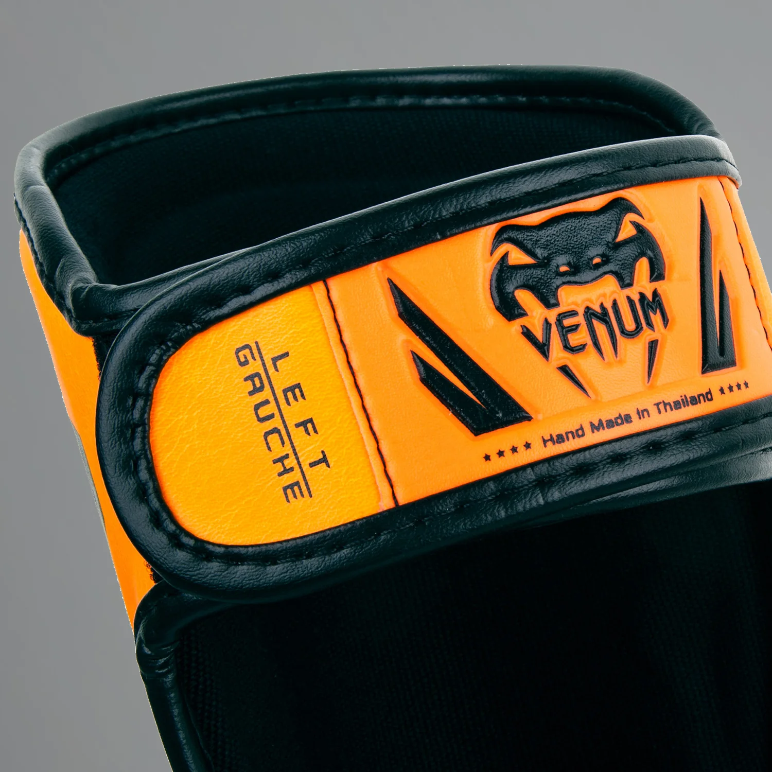 Venum Elite Shin Guards Kids - Exclusive - Image 3