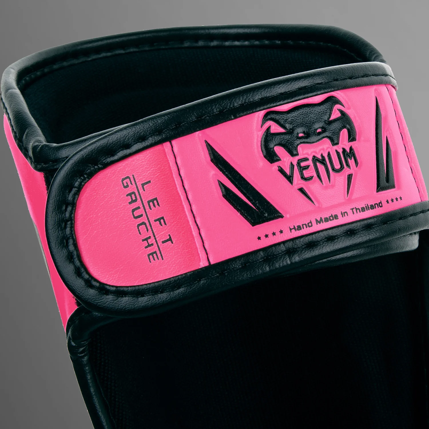 Venum Elite Shin Guards Kids - Exclusive - Image 3