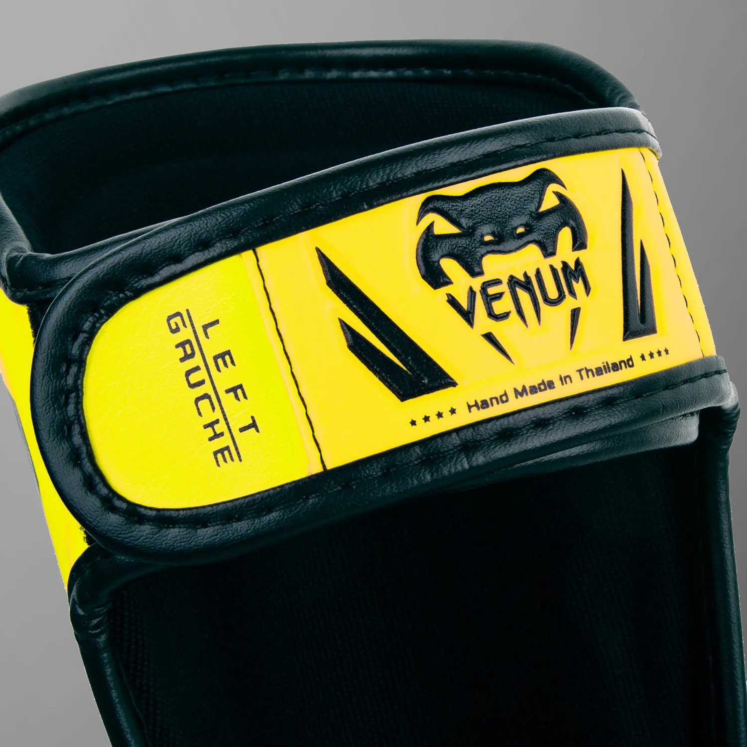 Venum Elite Shin Guards Kids - Exclusive - Image 3
