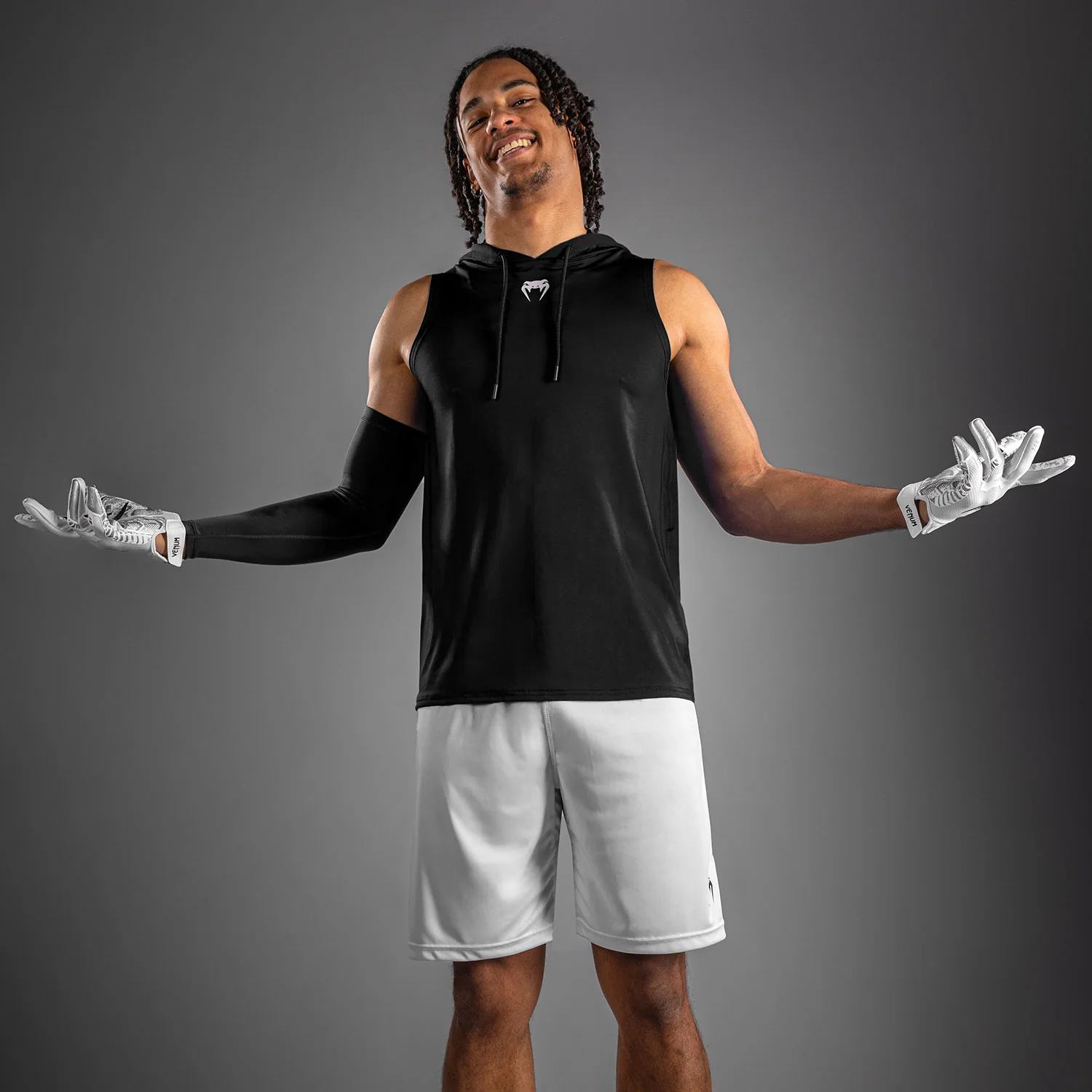 Venum Elite Sleeveless Dry-Tech Hoodie - Black - Image 7