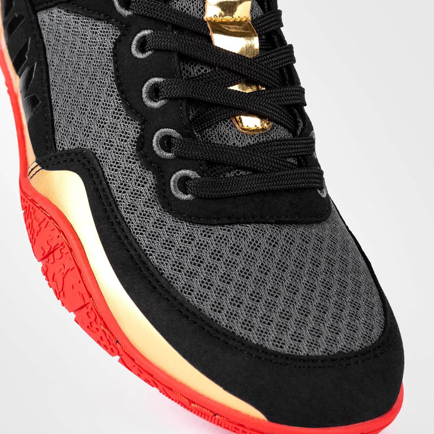 Venum Elite Wrestling Shoes - Black/Gold/Red - Image 4