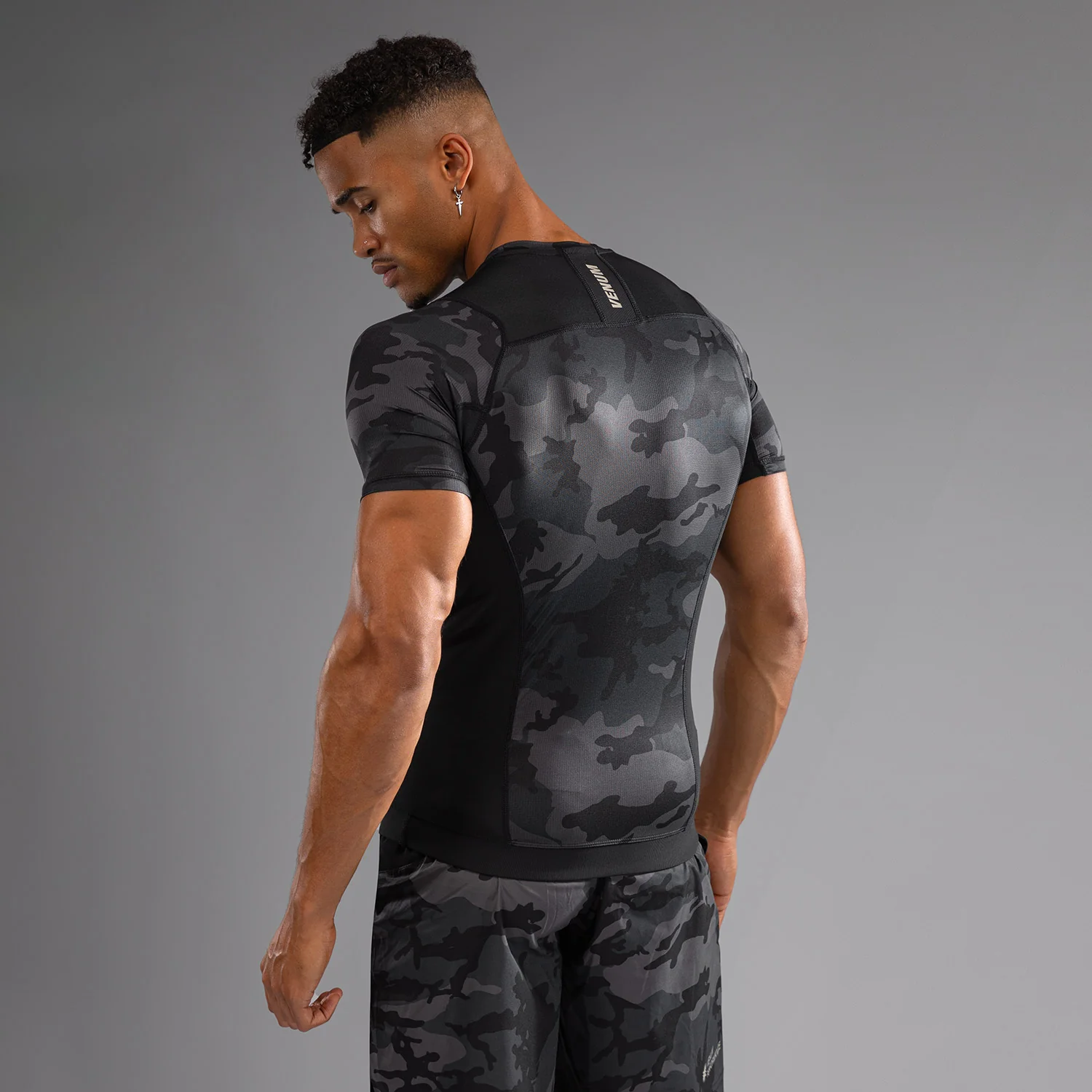 Venum G-Fit Air Men's Short Sleeve Rashguard - Digital Urban Camo - Image 2