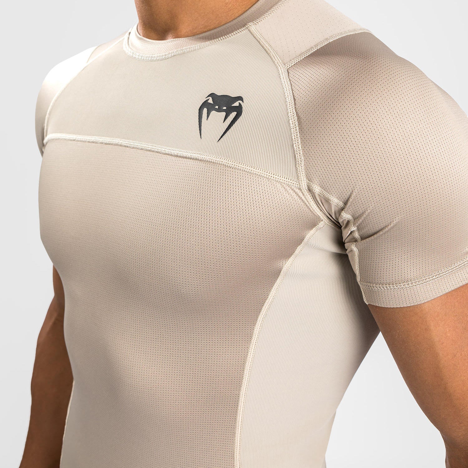 Venum G-Fit Air Rashguards Shortsleeve - Sand - Image 4
