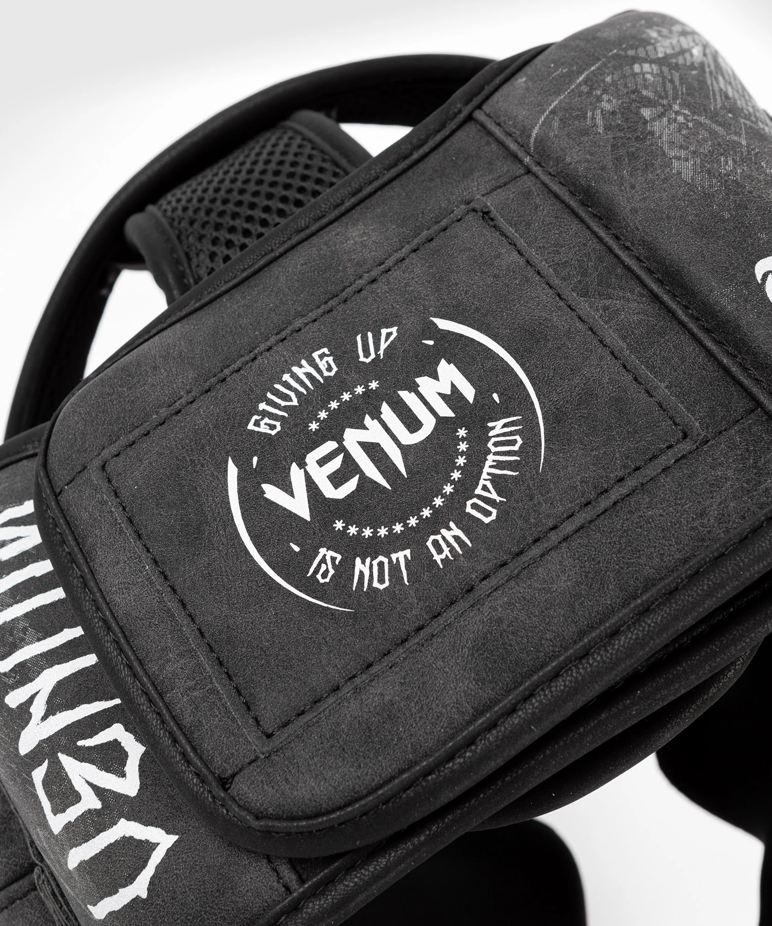 Venum GLDTR 4.0 Headgear - Image 6