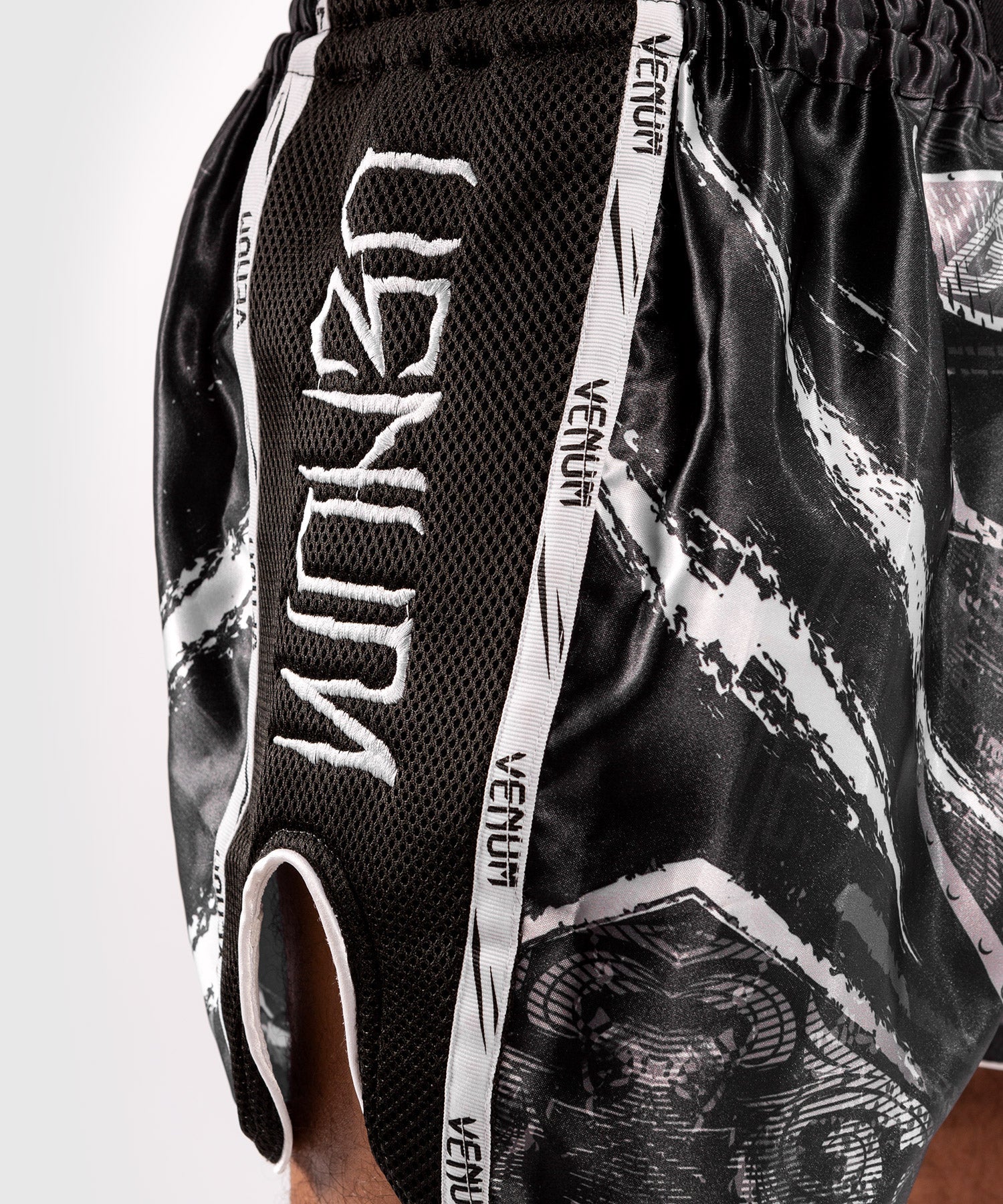 Venum GLDTR 4.0 Muay Thai Shorts - Image 7