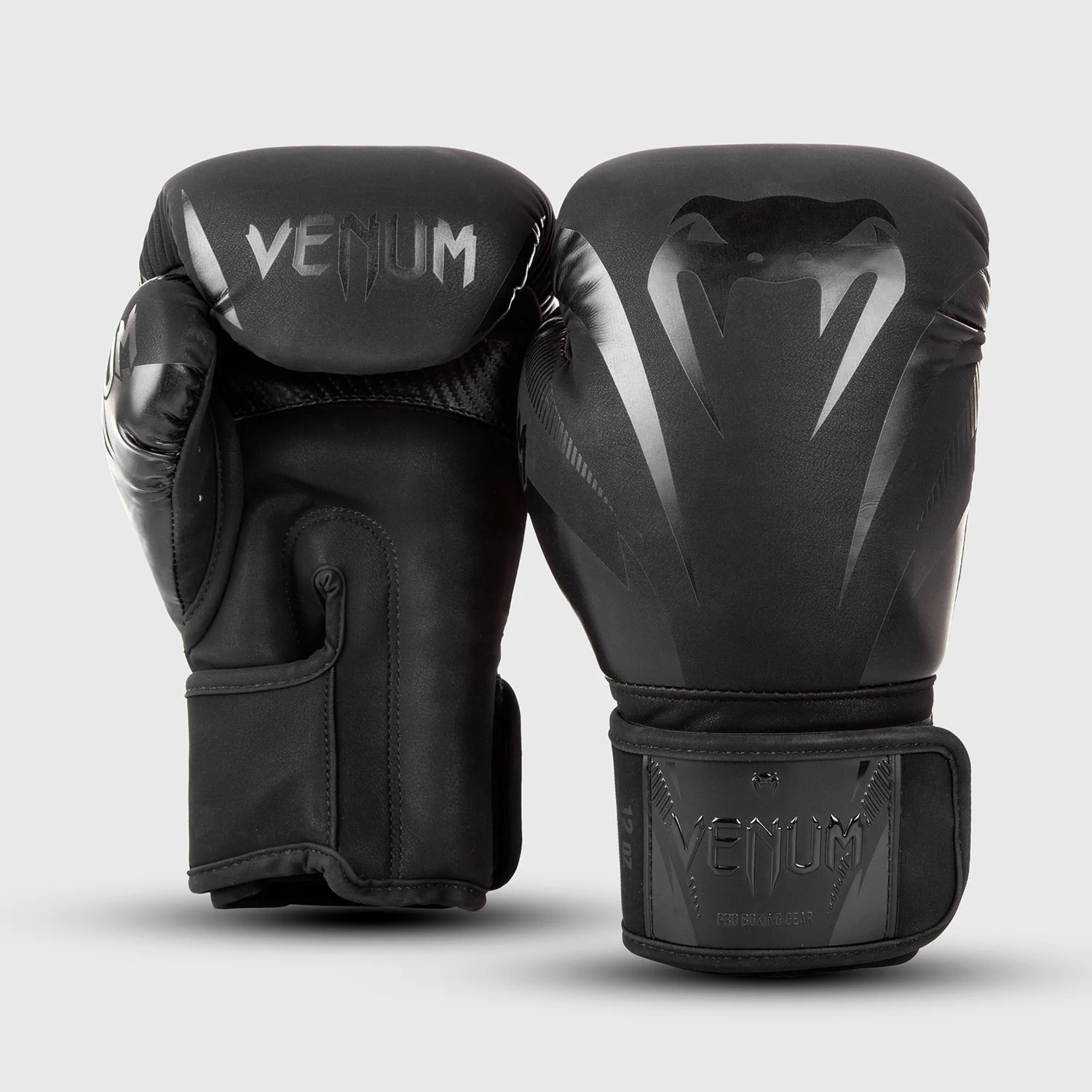 Venum Impact Boxing Gloves - Image 2