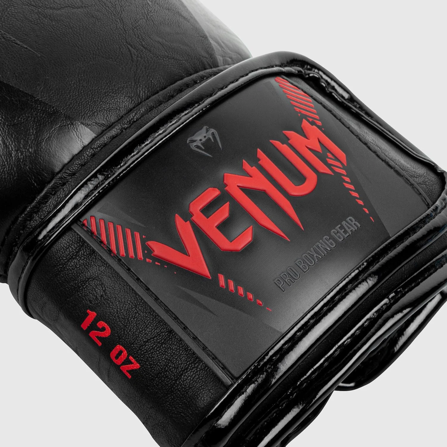 Venum Impact Boxing Gloves - Image 3