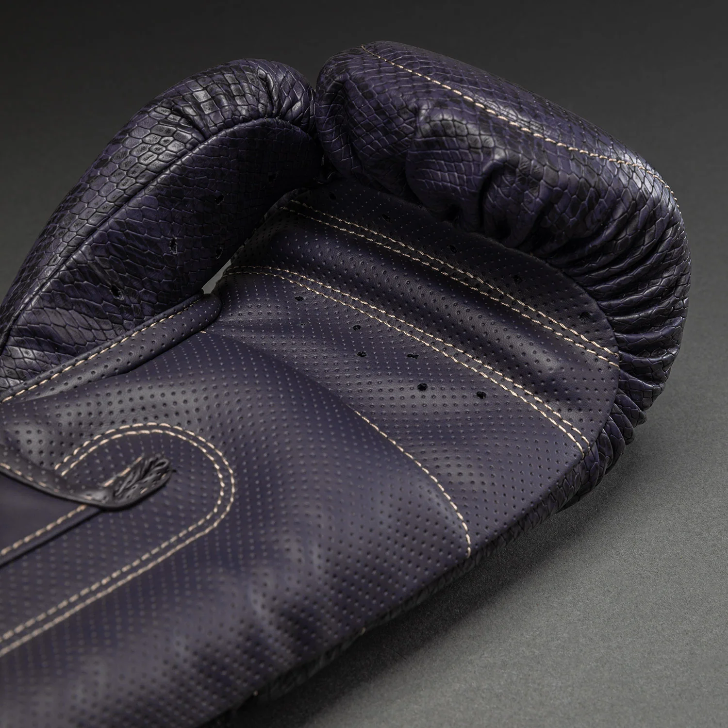 Venum Impact Evo Scales Boxing Gloves - Dark Purple - Image 4