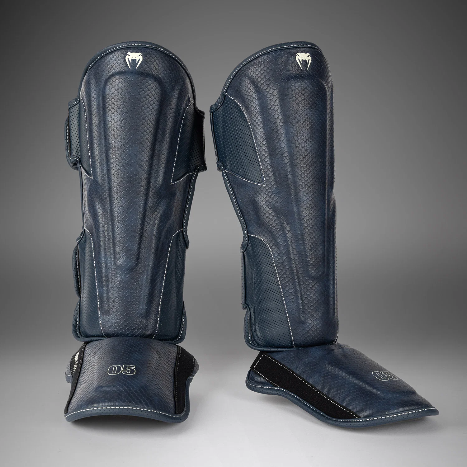 Venum Impact Evo Scales Shinguards - Midnight Blue - Image 2