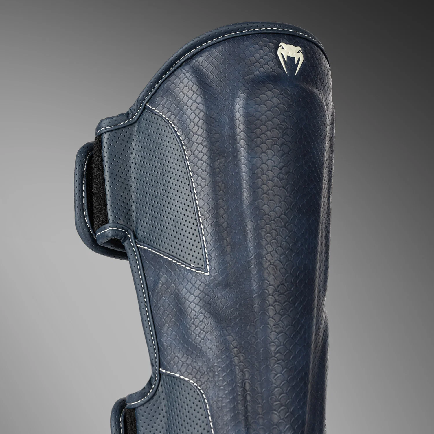 Venum Impact Evo Scales Shinguards - Midnight Blue - Image 4