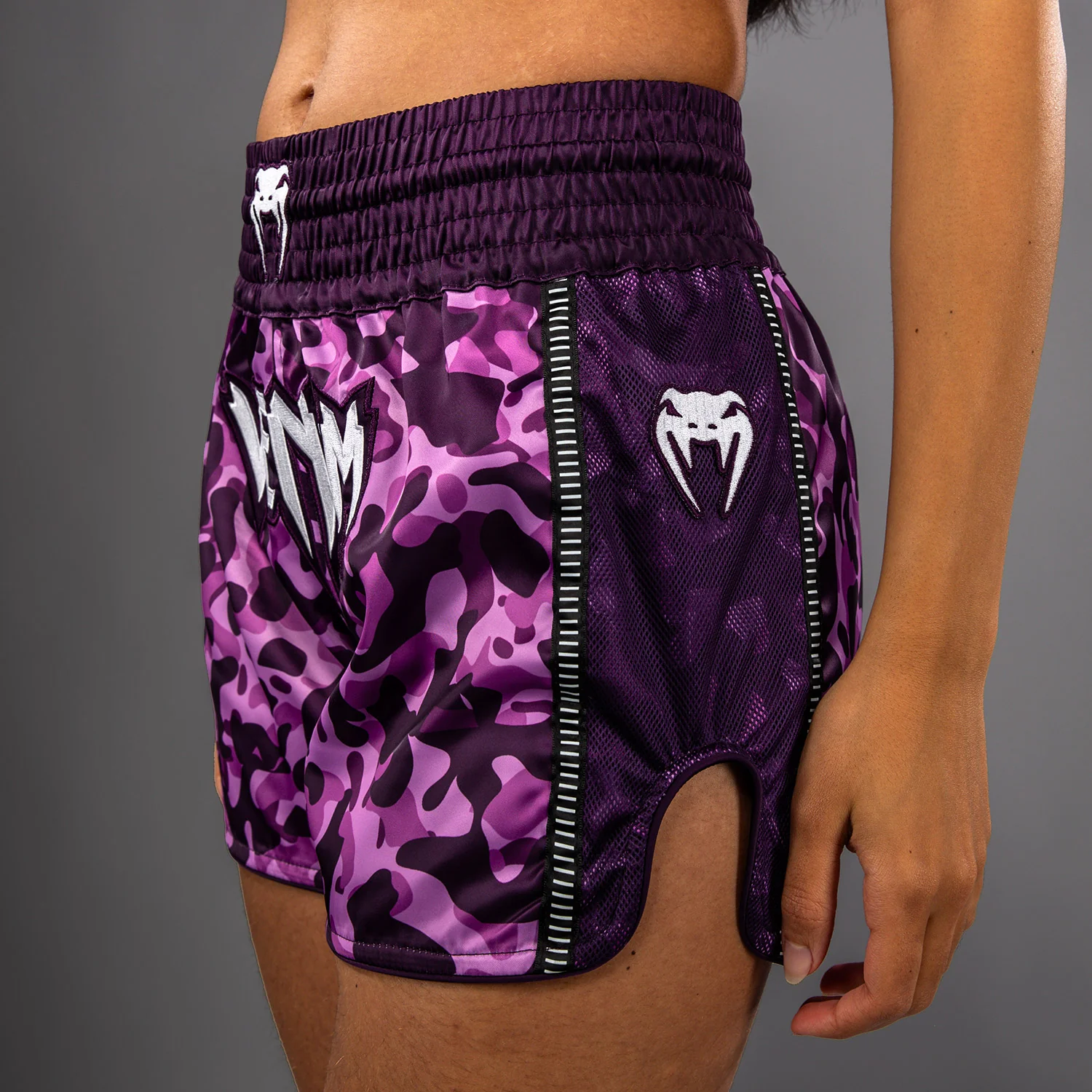 Venum Iris Muay Thai Shorts - Plum/pink - Image 3