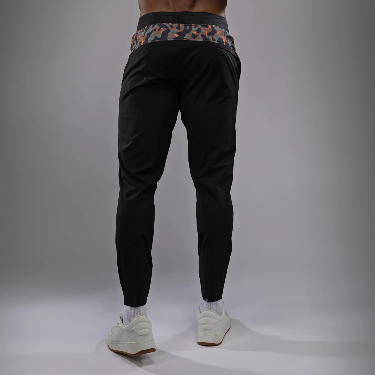 Venum Jungle Ops Joggers - Black/Khaki Camo - Image 3