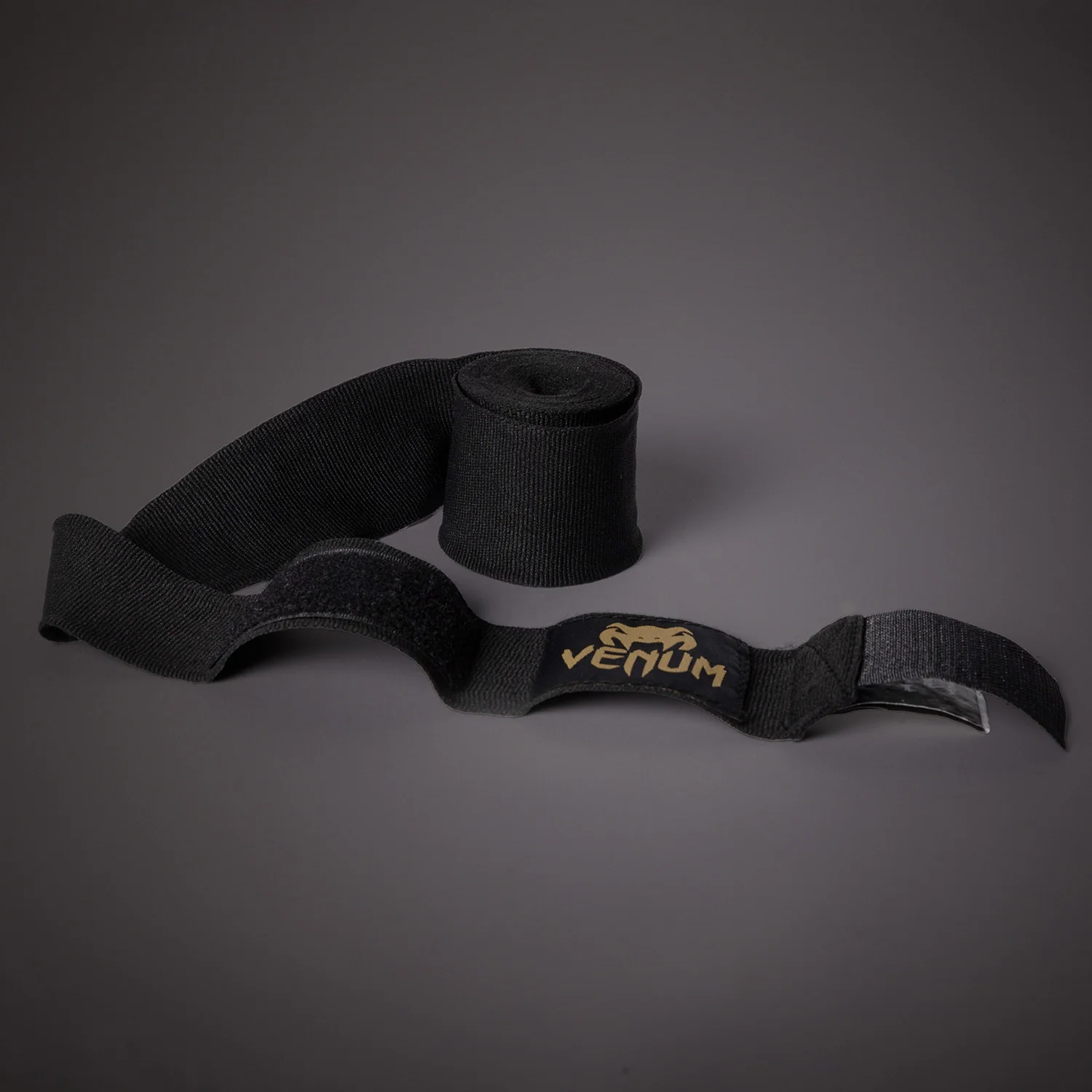 Venum Kontact Boxing Hand Wraps - Black gold -  4m (157 in) - Image 3