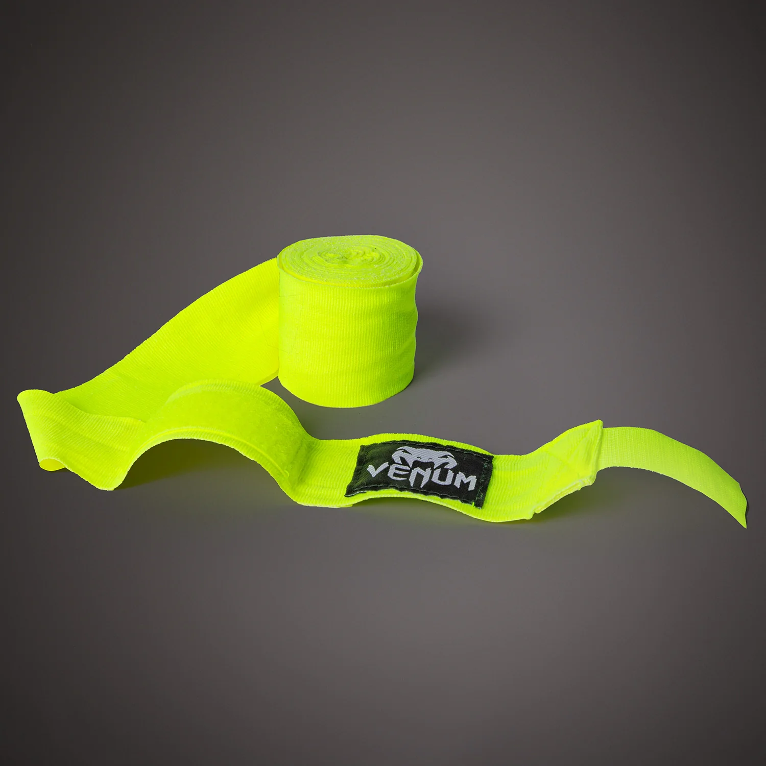 Venum Kontact Boxing Hand Wraps - Neon Yellow - 4m (157 in) - Image 3