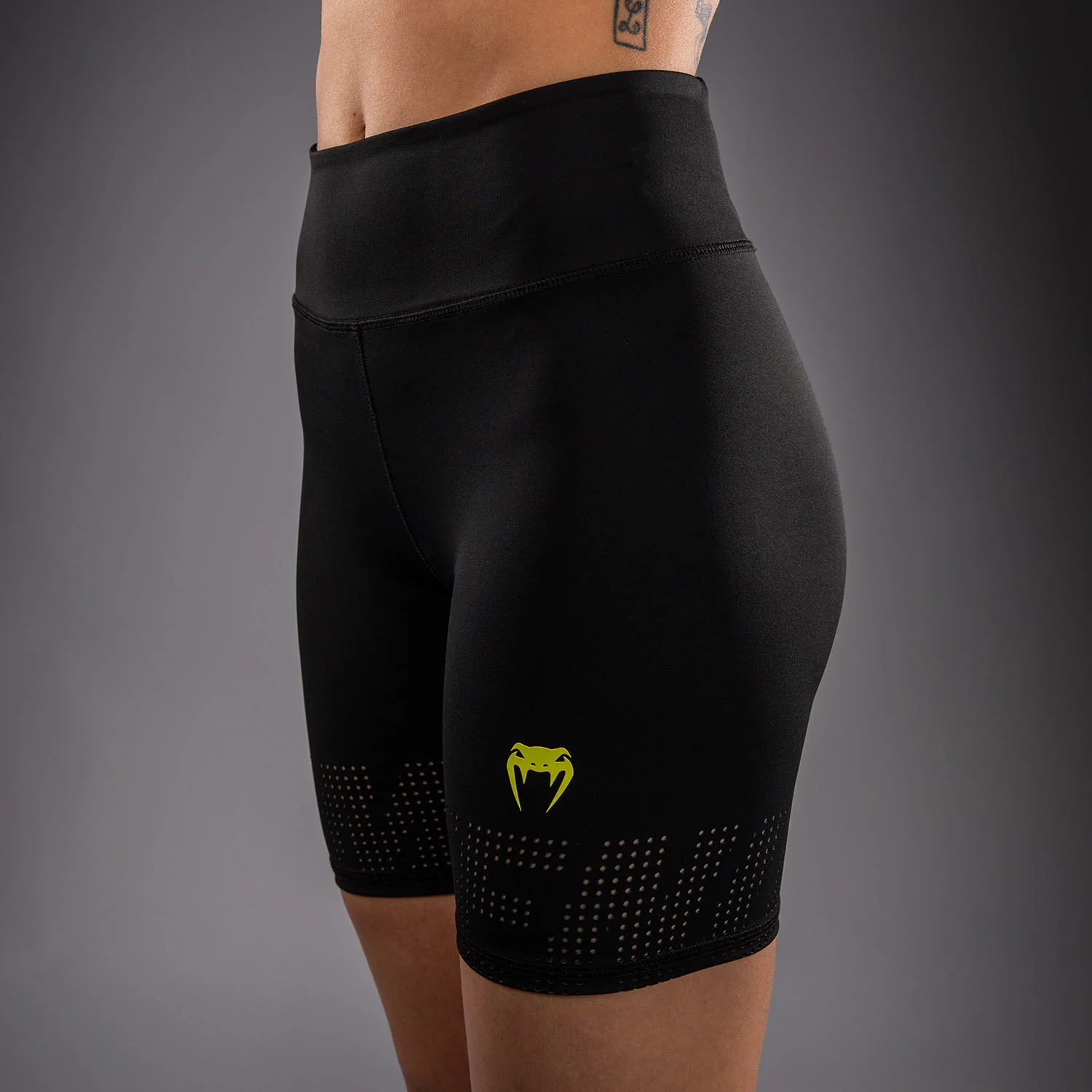Venum Lazer Women's Compression Shorts - Black/Yellow - Image 4