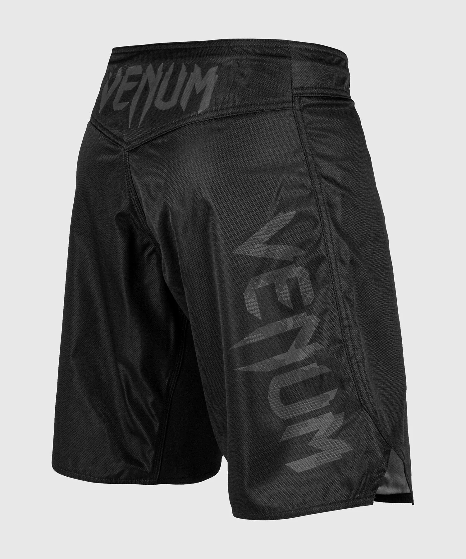 Venum Light 3.0 Fightshorts - Black/Dark camo - Image 2