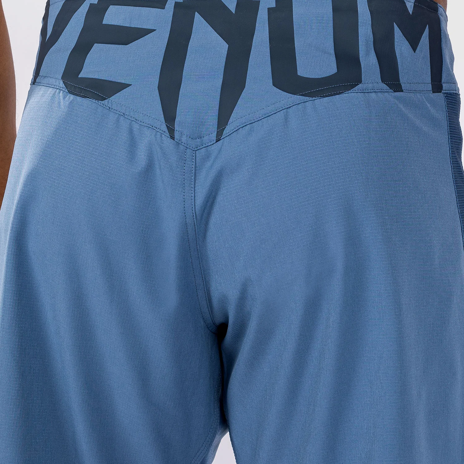 Venum Light 5.0 Fightshort - Blue/White - Image 6