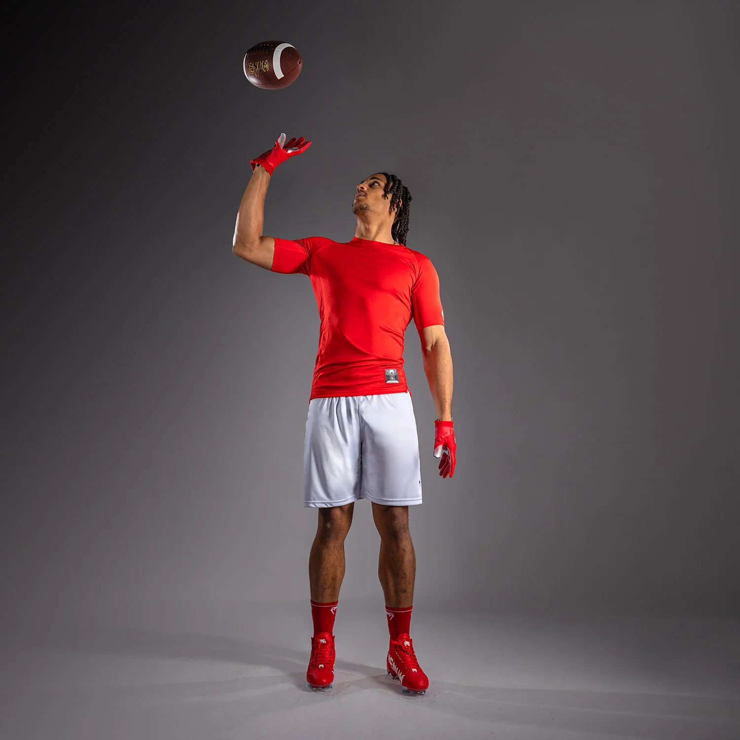 Venum Lineup Half Sleeve Compression Shirt - Red/White - Image 7