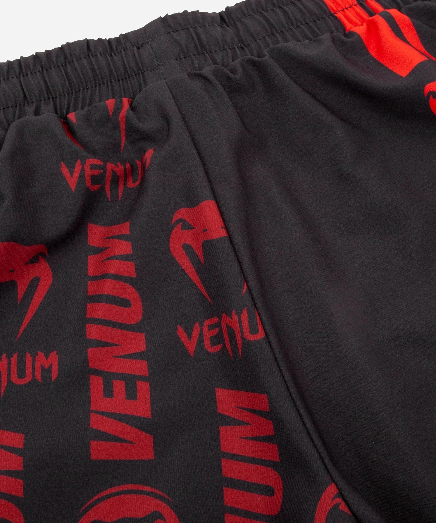 Venum Logos Training Shorts - Black/Red - Image 7