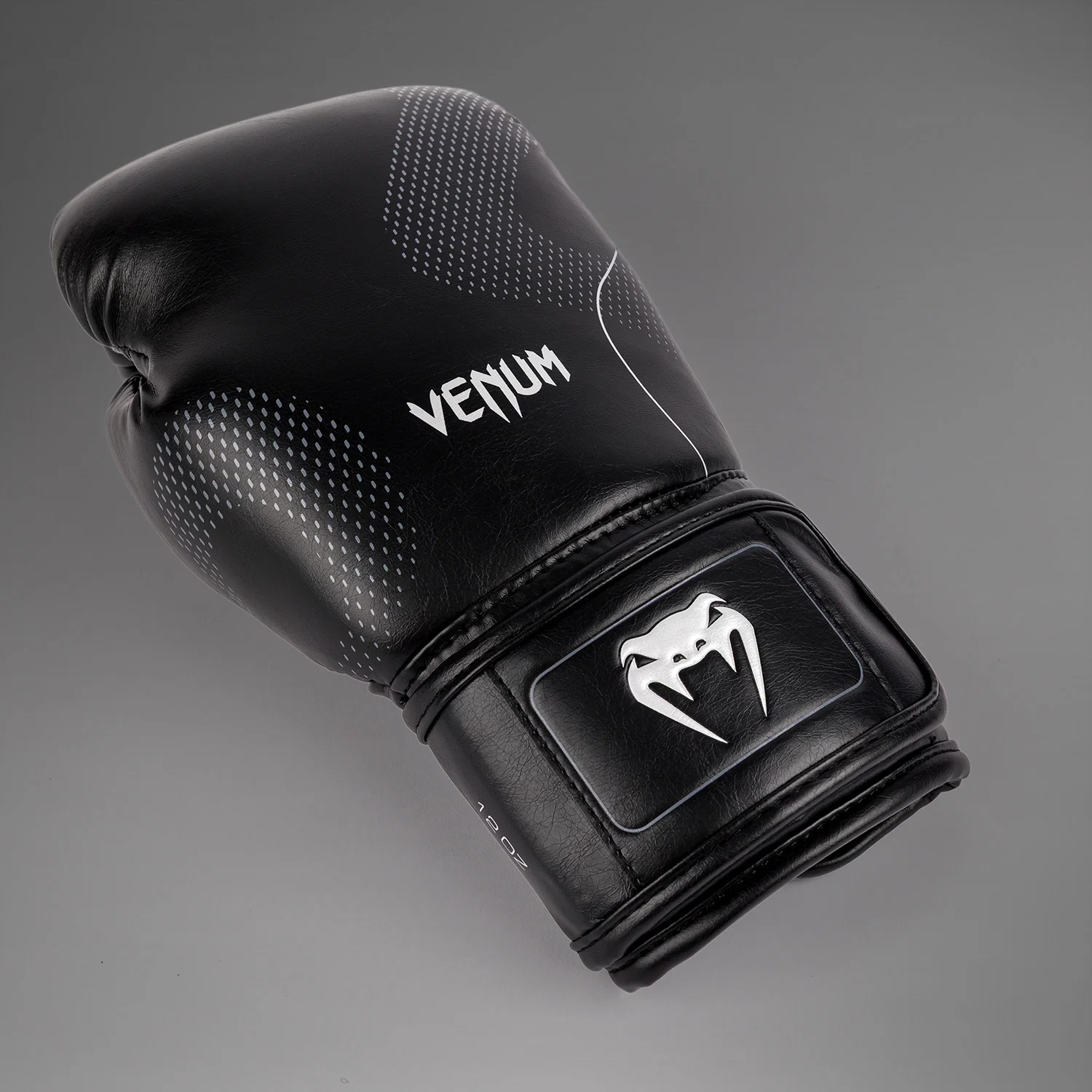 Venum Nexus Boxing Gloves - Black/Silver - Image 3