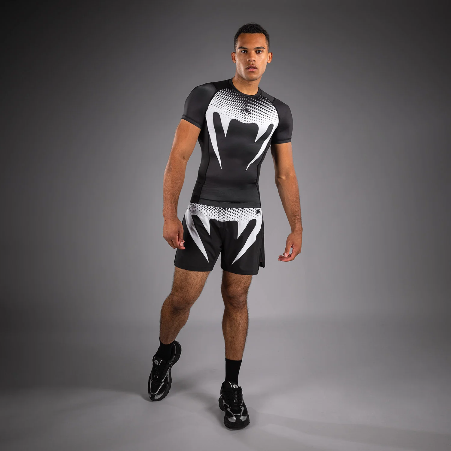 Venum No Gi Rashguards - Black/White - Image 5