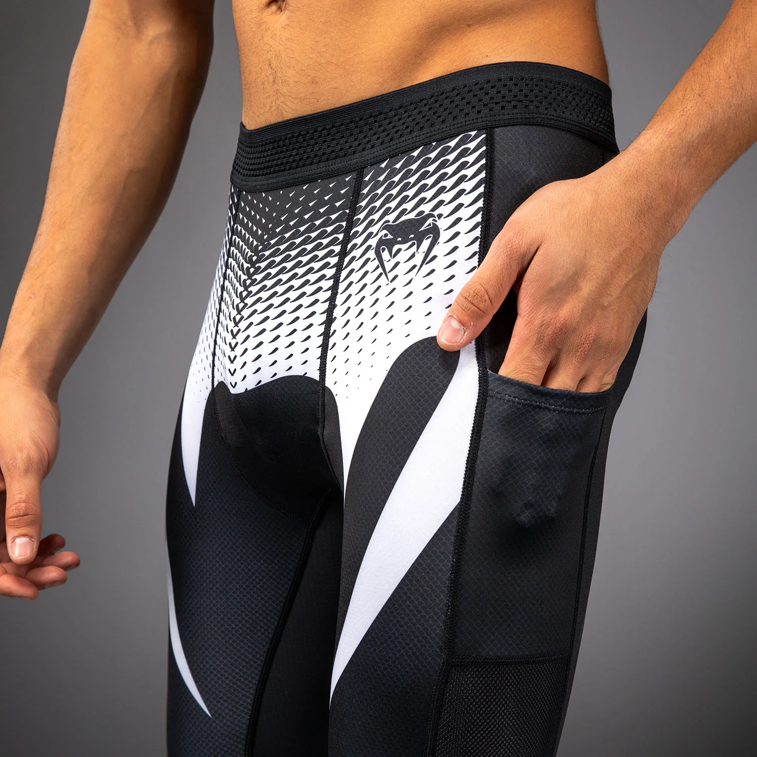 Venum No Gi Spats - Black/White - Image 5