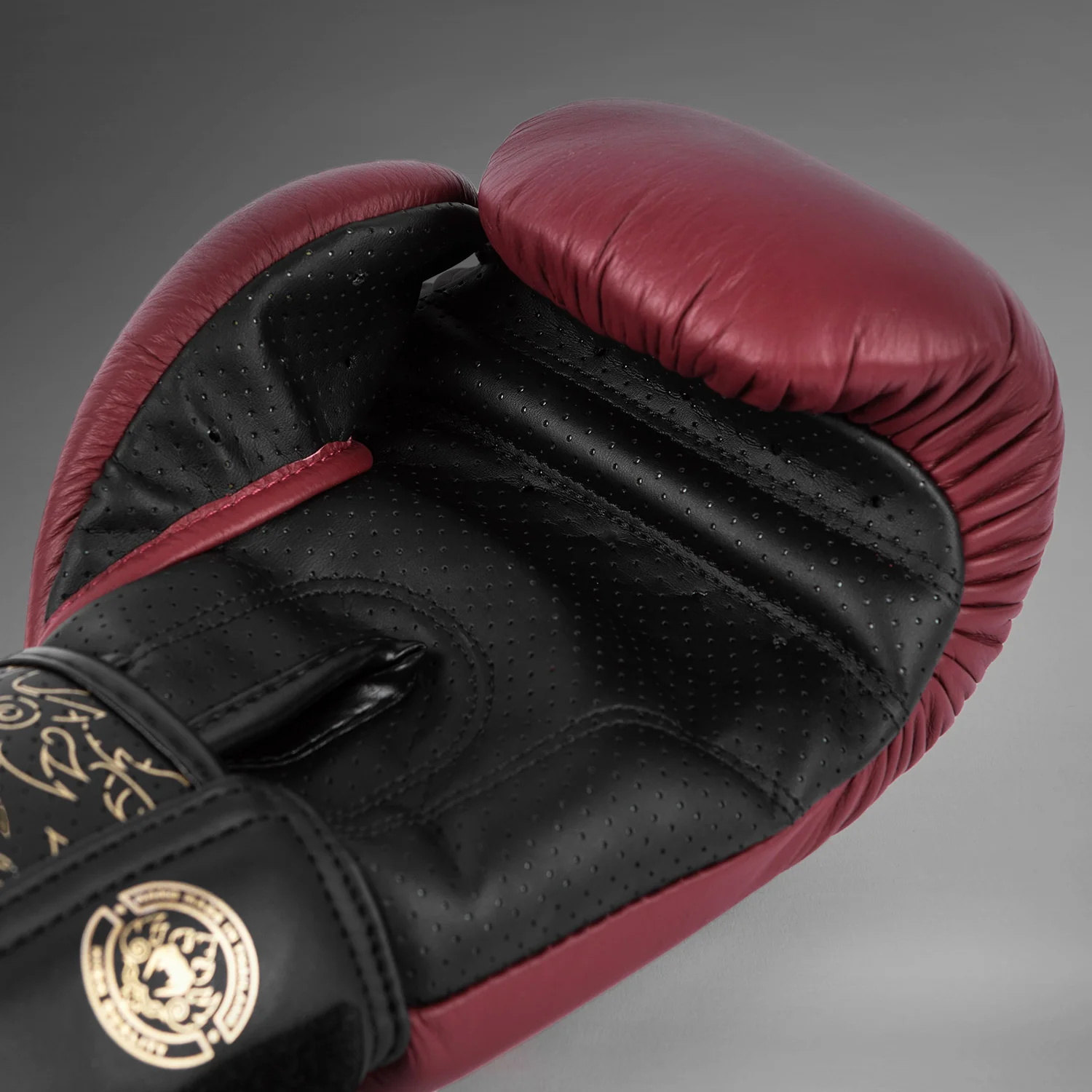 Venum Power 2.0 Boxing Gloves - Burgundy/Black - Image 5