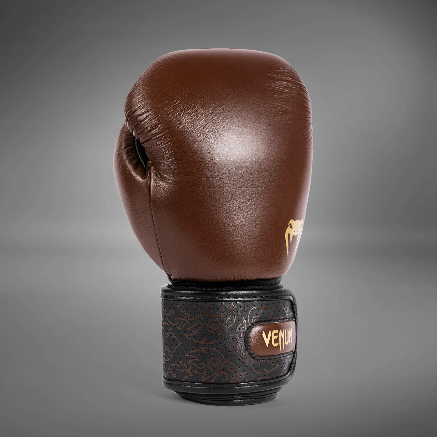 Venum Power 2.0 Boxing Gloves - Chocolate Brown - Image 4