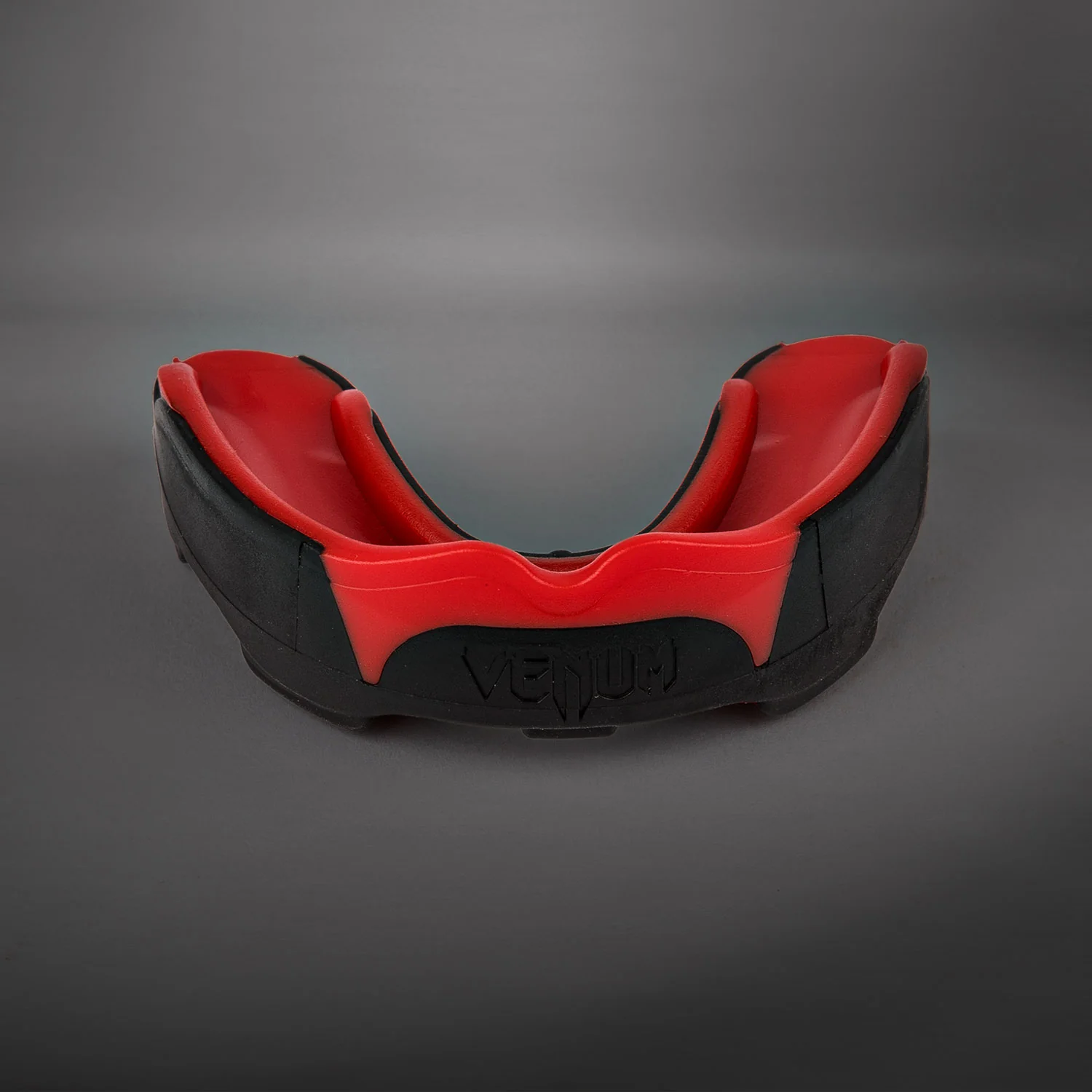 Venum Predator Mouthguard - Black/Red
