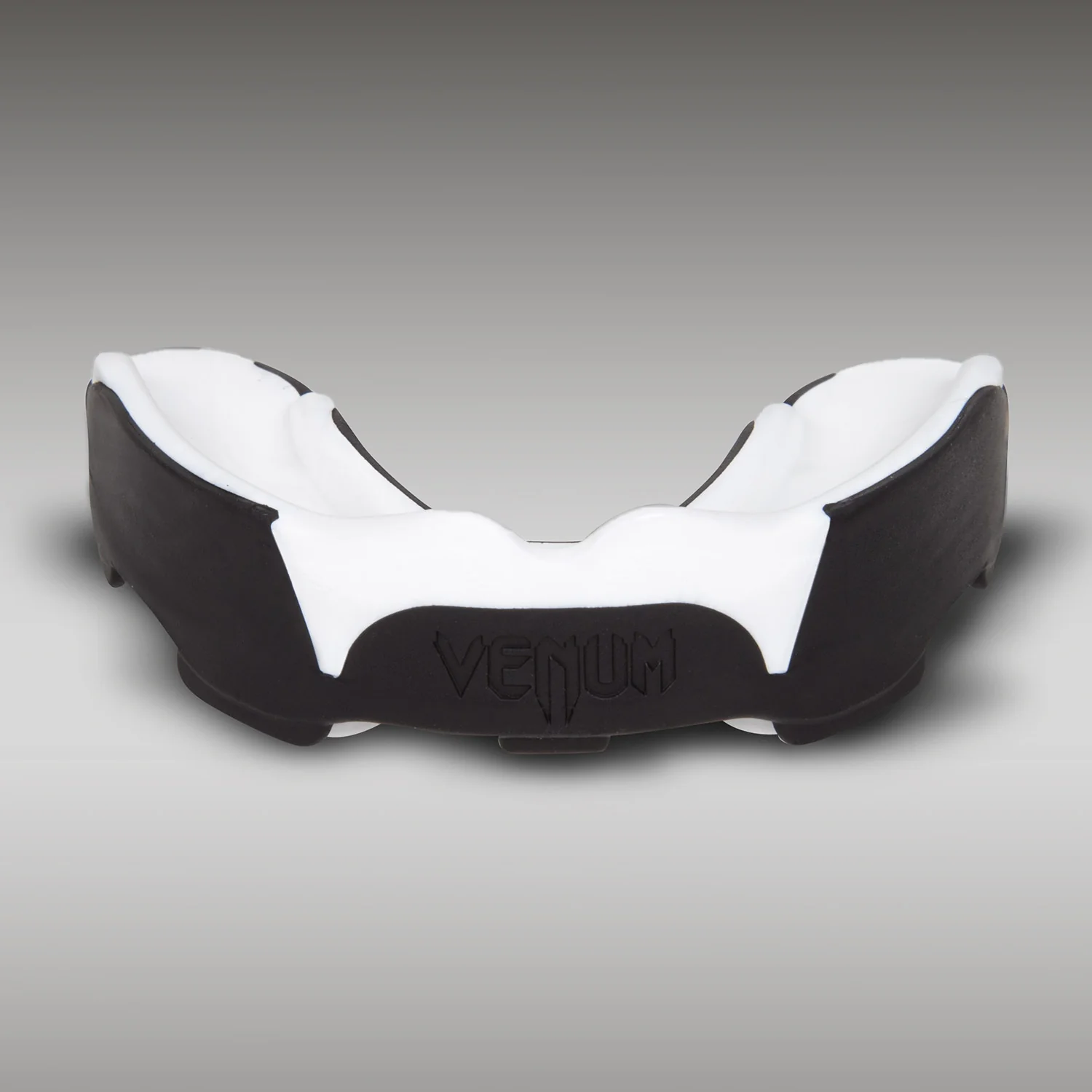 Venum Predator Mouthguard - Black/White - Image 2