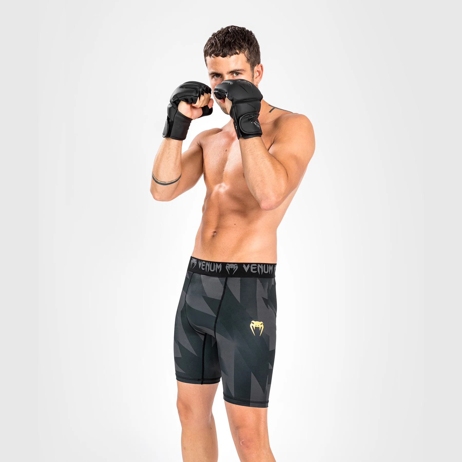 Venum Razor Vale Tudo Shorts - Black/Gold - Image 7