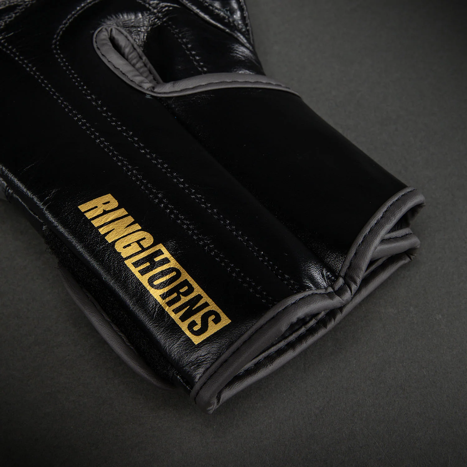 Ringhorns Charger by Venum Boxing Gloves - Black/Gold - Image 4