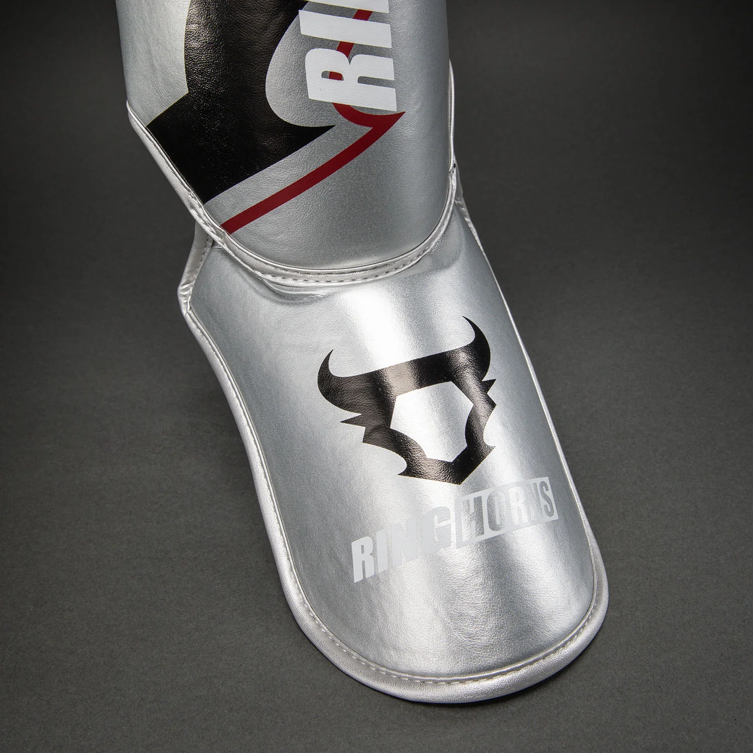 Ringhorns Charger by Venum Shin Guards - Silver/Black - Image 3