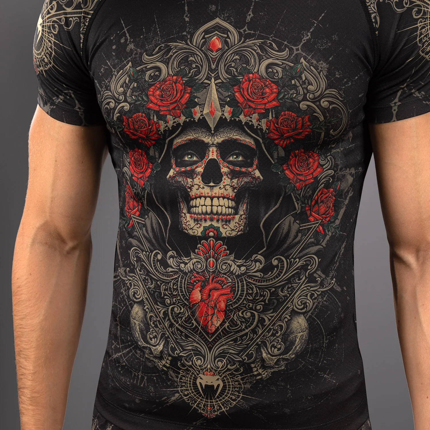Venum Santa Muerte 5.0 Men’s Short Sleeve Rashguard - Deep Black/Gold - Image 4