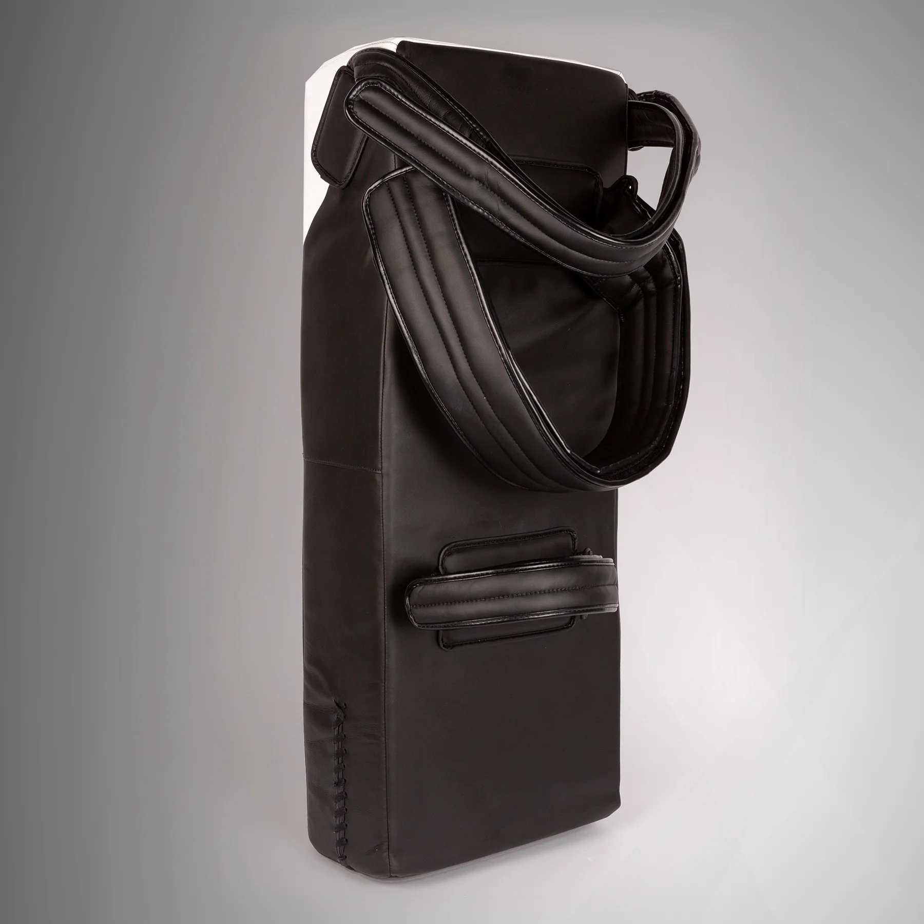 Venum Satchel Kick Shield - Black/White - Image 4