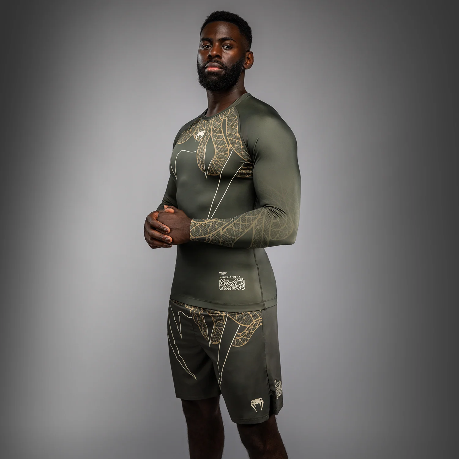 Venum Serpenti Long Sleeve Rashguard - Khaki/Bronze/Ivory - Image 2