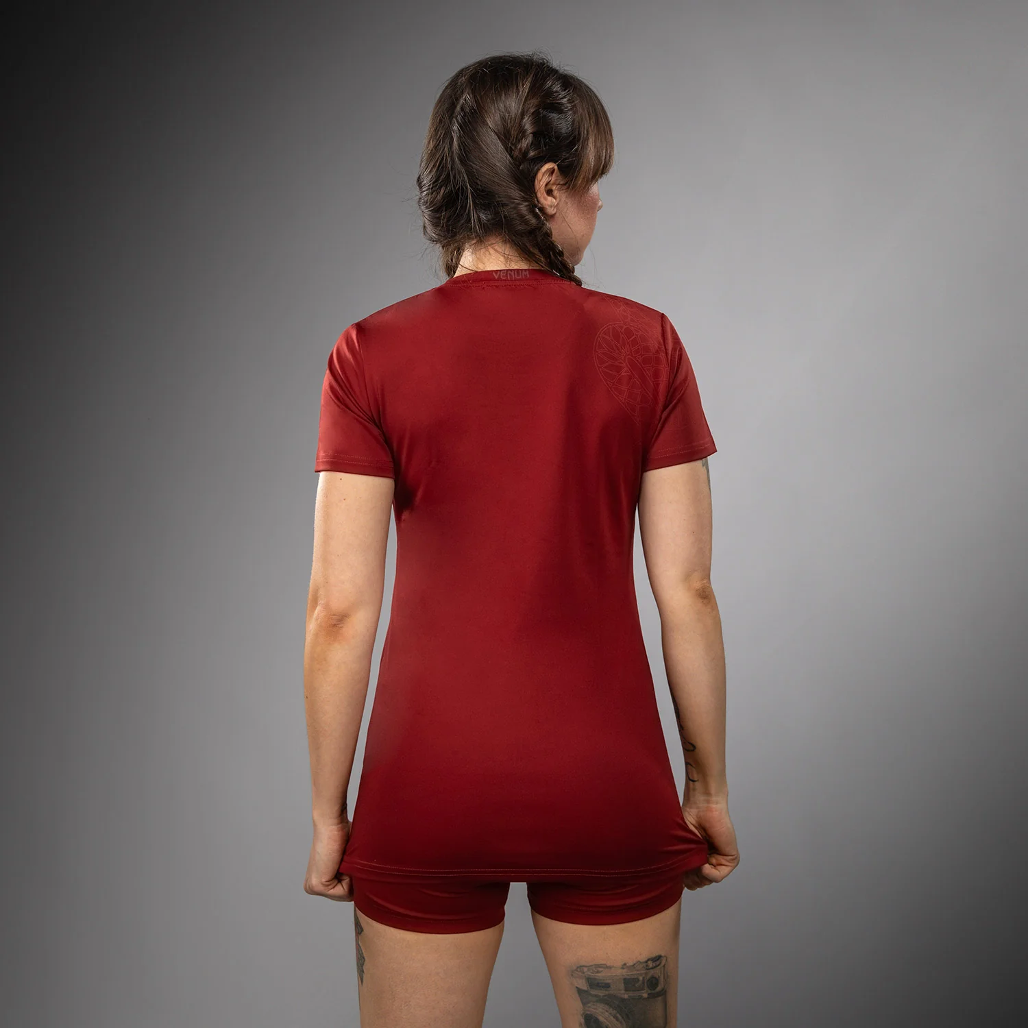 Venum Serpenti Women’s Dry-Tech T-Shirt - Burgundy/Ivory - Image 6