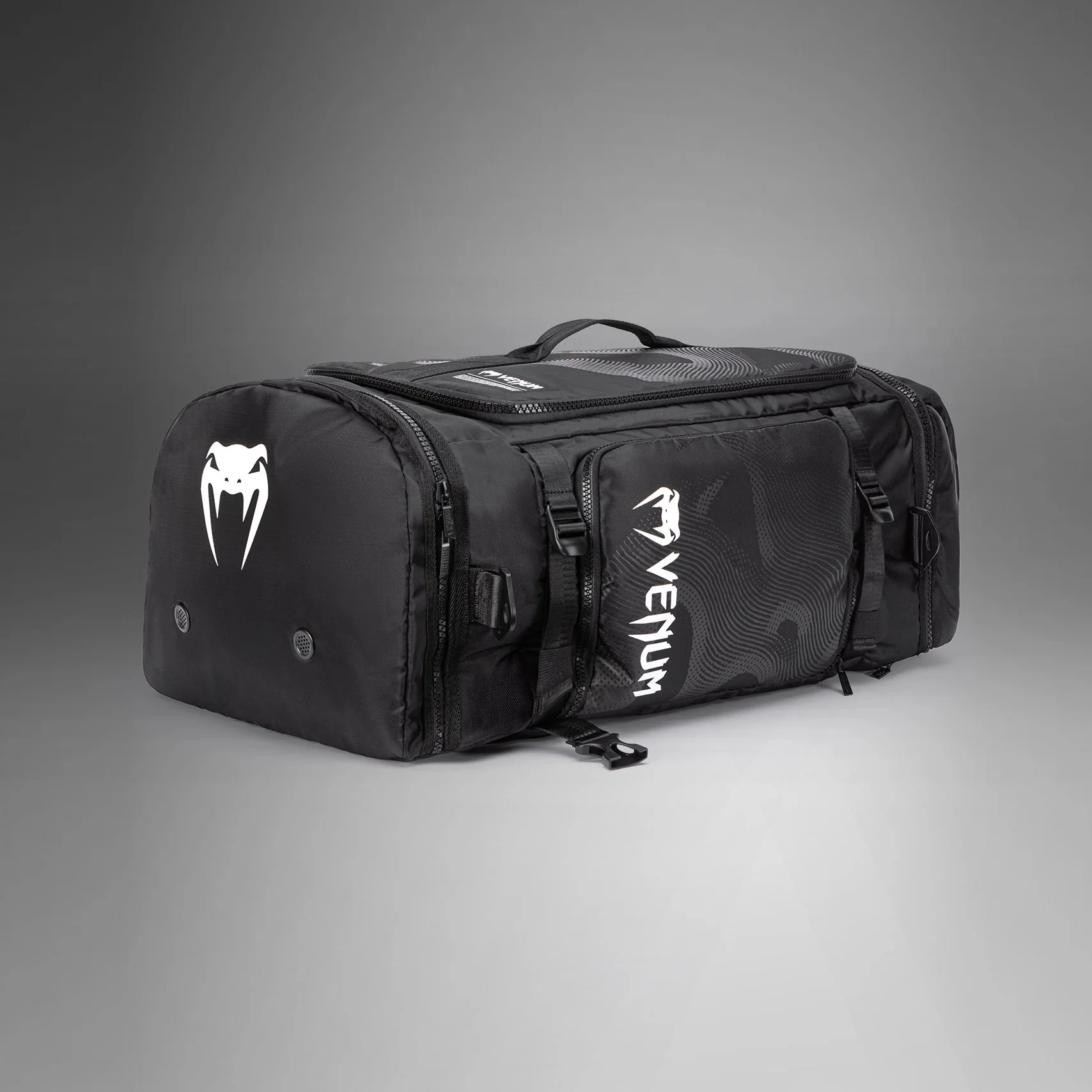 Venum Shockwave Convertible Sports Bag (48L) - Black - Image 3