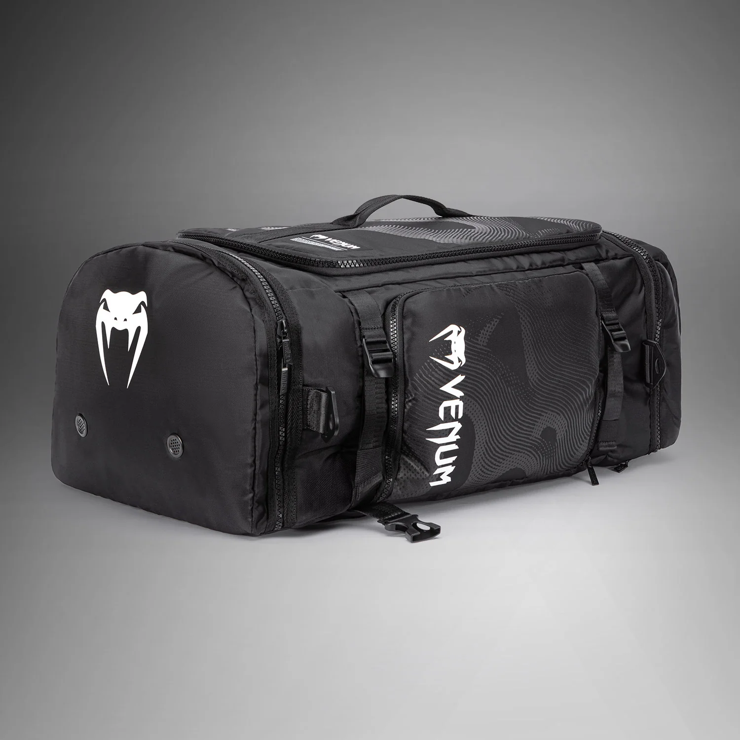 Venum Shockwave Convertible Sports Bag (60L) - Black - Image 3