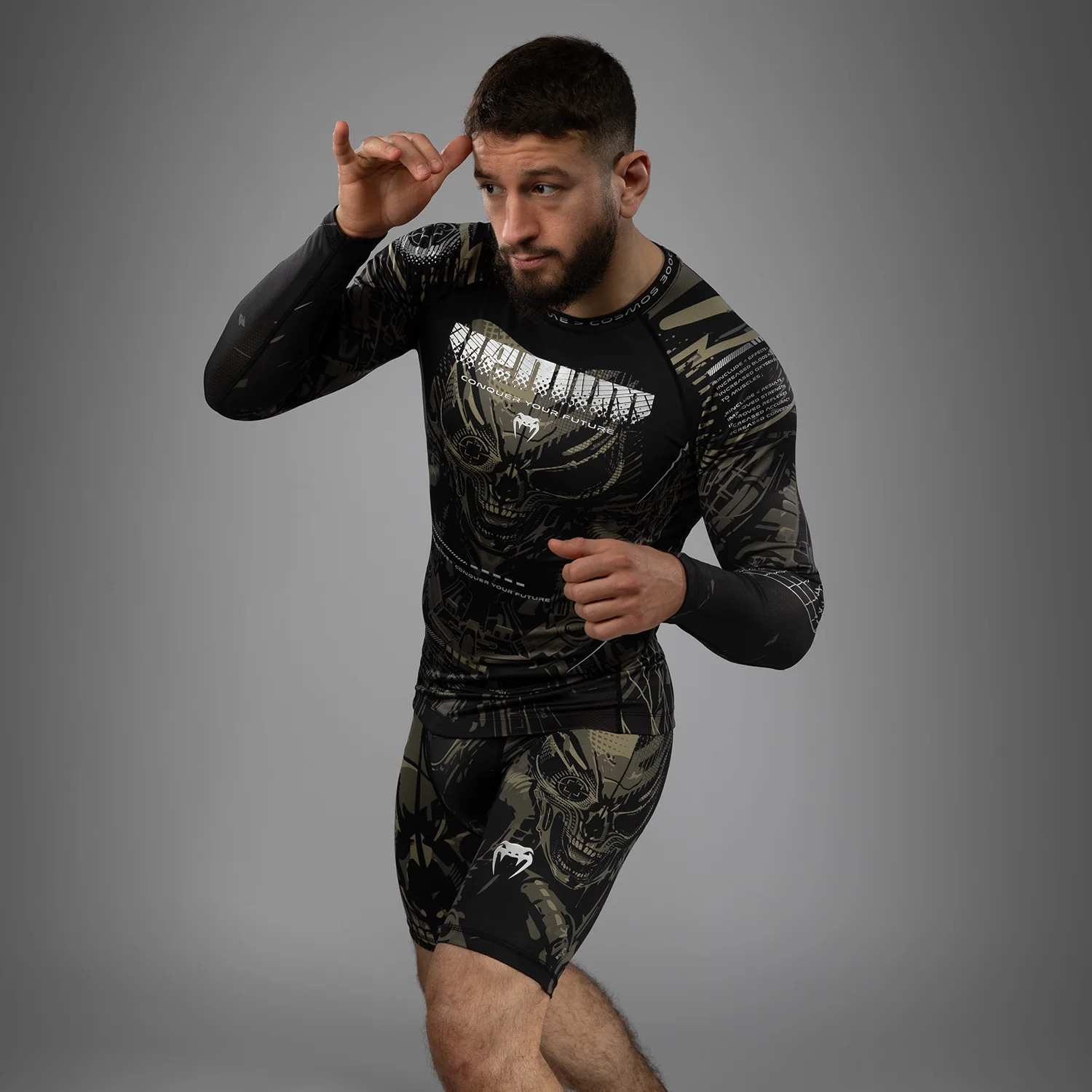 Venum Invader Long Sleeve Rashguard - Black/Sand - Image 4