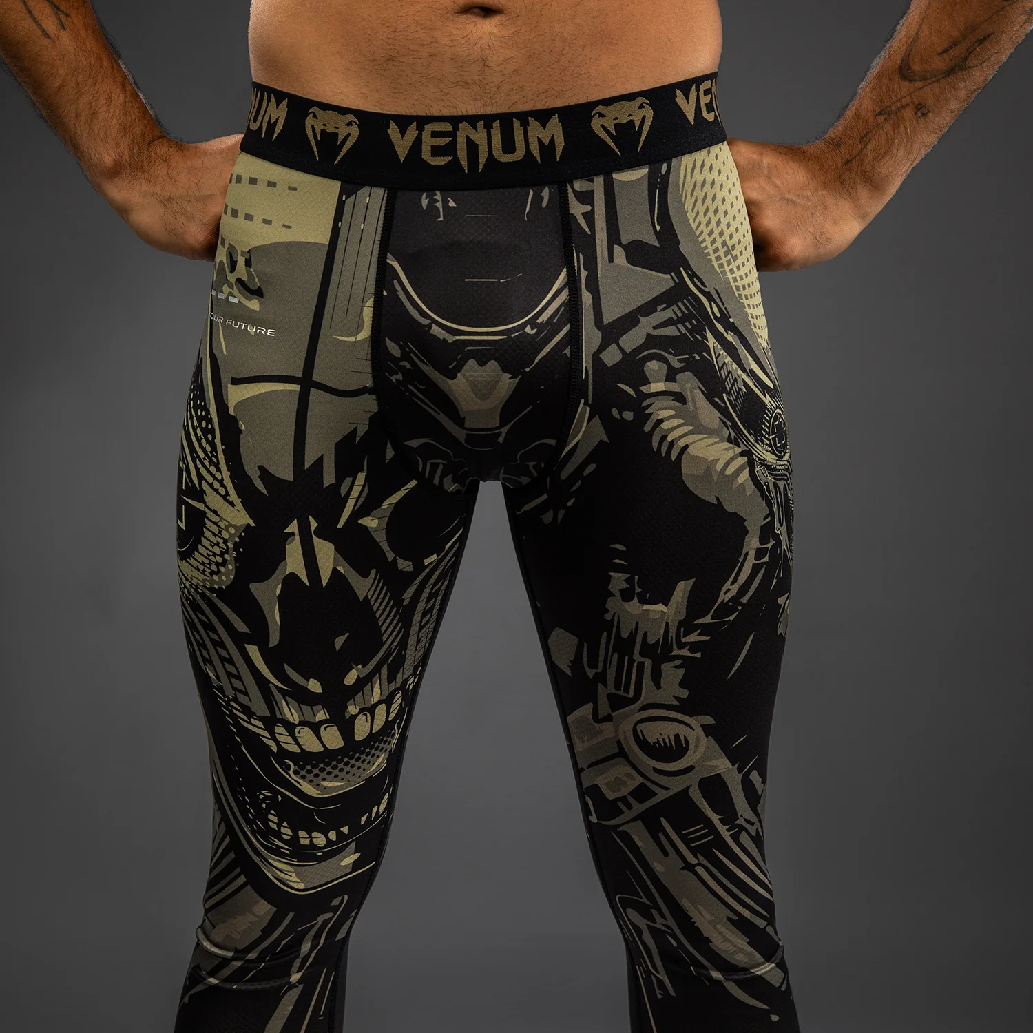Venum Invader Spats - Black/Sand - Image 9