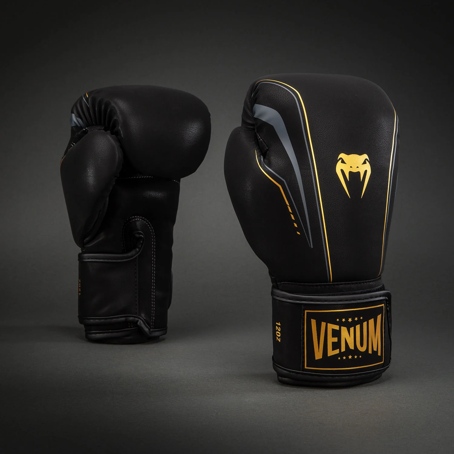 Venum Streamline Boxing Gloves - Black/Gold