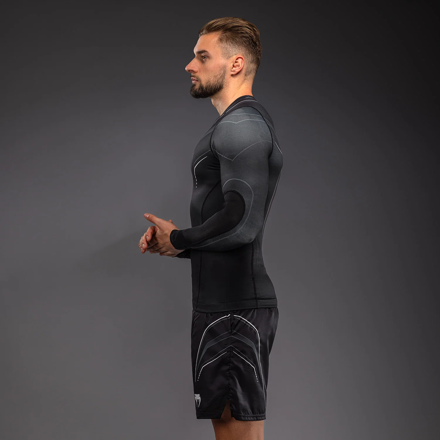 Venum Streamline Long Sleeve Rashguard - Black/White - Image 3