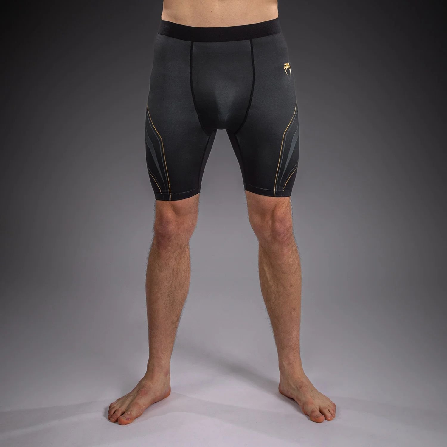 Venum Streamline Vale Tudo Shorts - Black/Gold