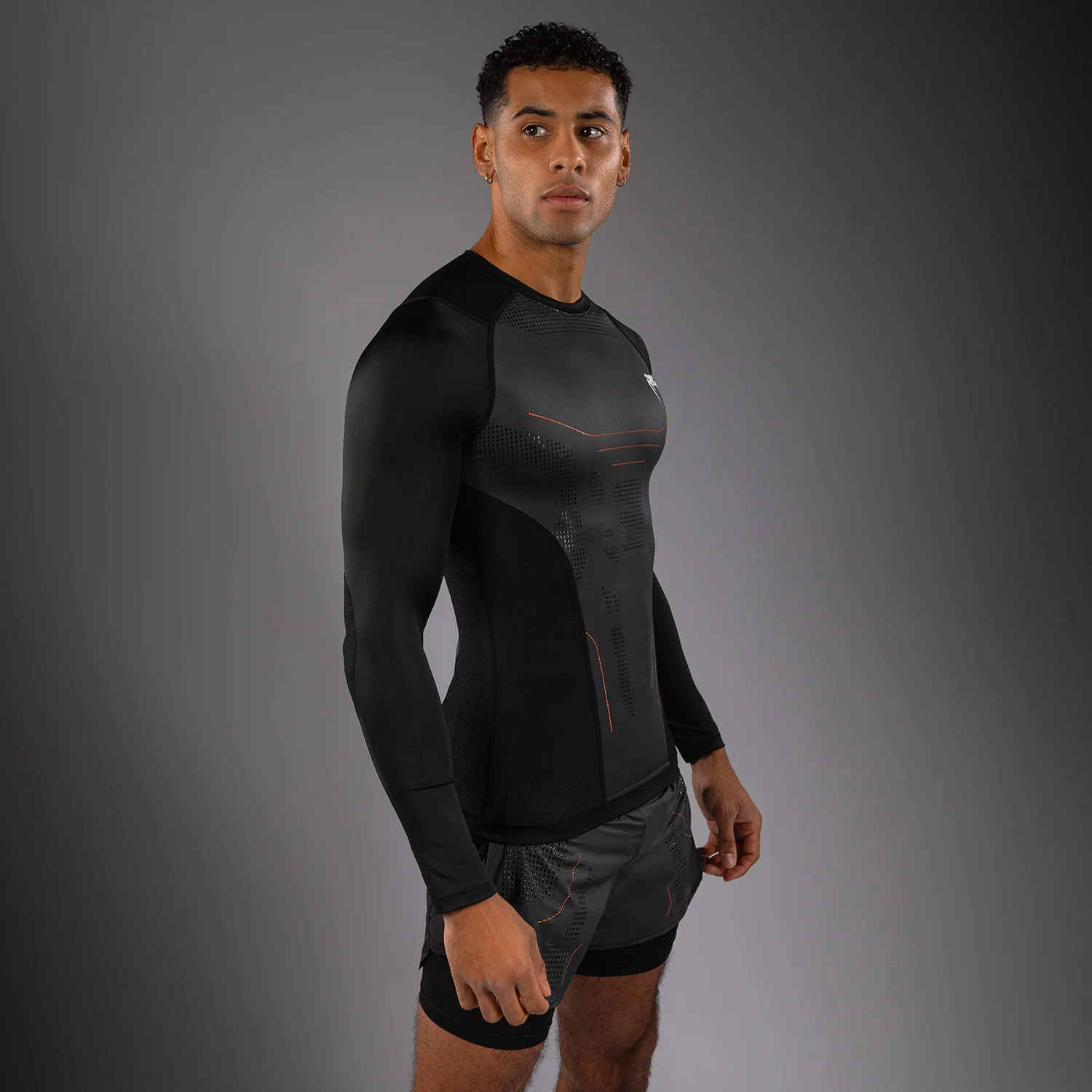 Venum Technical 3.0 Long Sleeve Rashguard - Graphite - Image 5