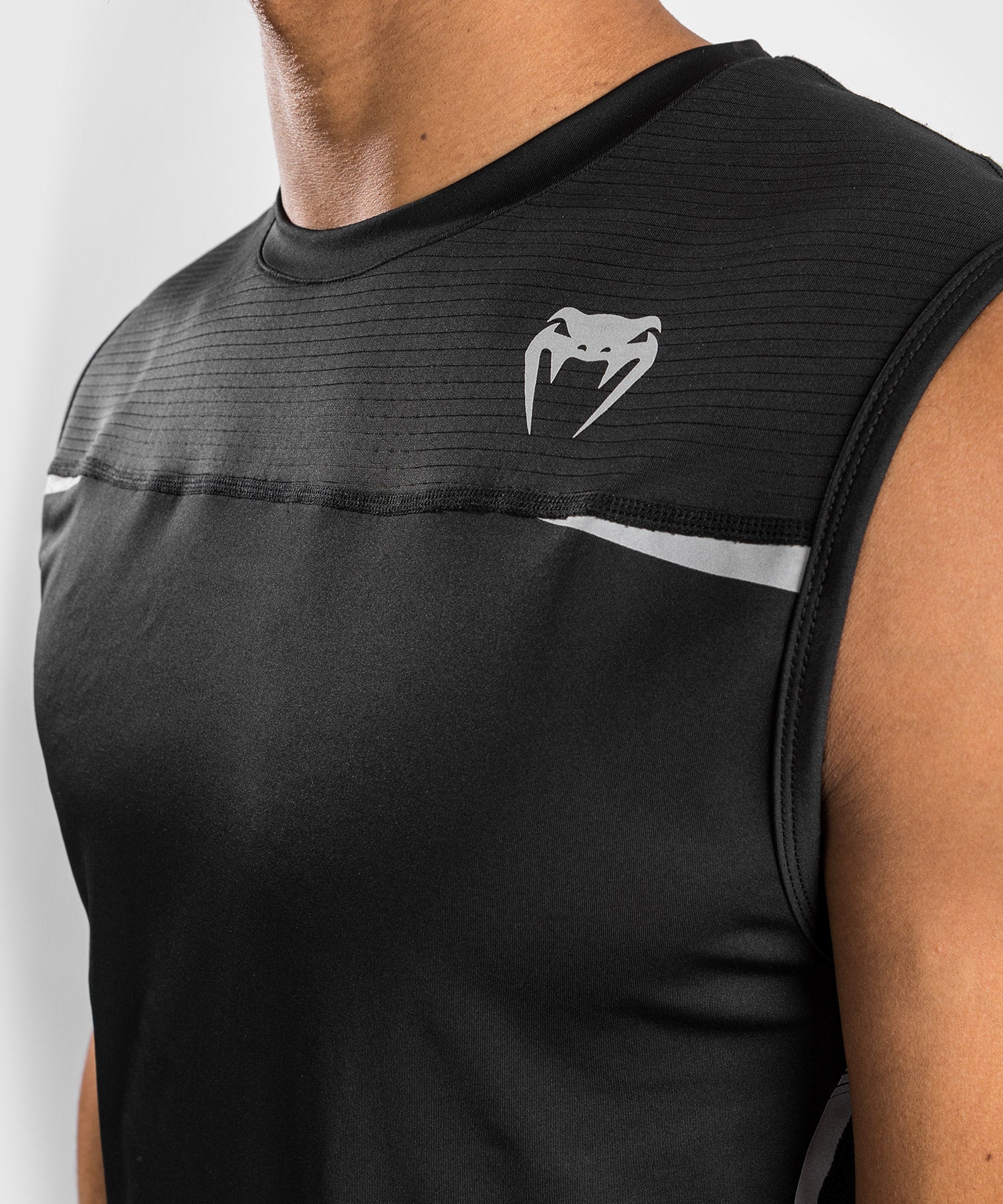 Venum Tempest 2.0 Dry tech Tank Top – Black/Grey - Image 4