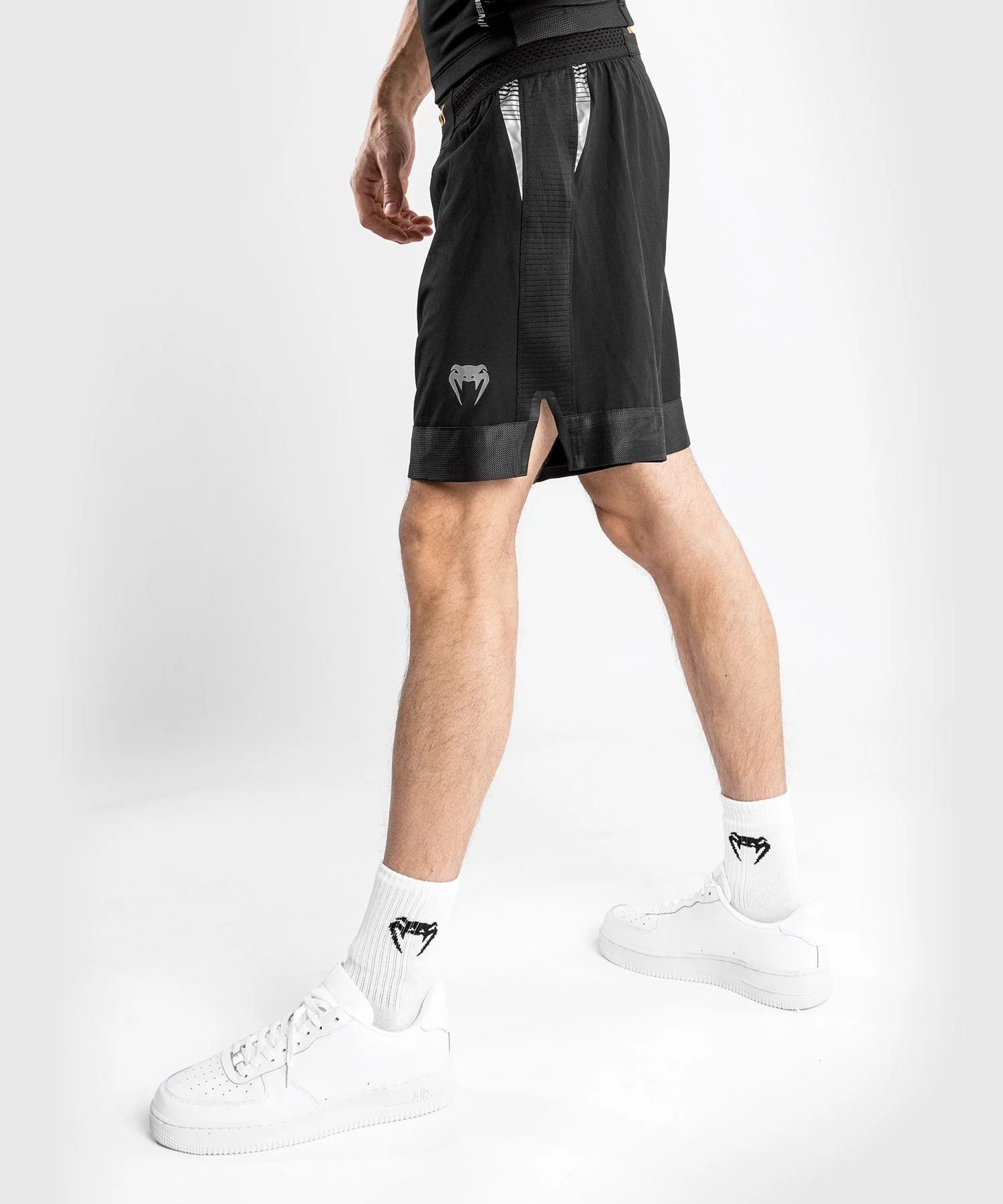 Venum Tempest 2.0 Fightshorts – Black/Grey - Image 2
